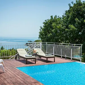 ideal-family-retreat-in-skala.kefaloniahotels.net/